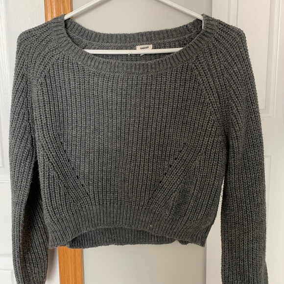 Grey Sweater - Picture 1 of 2